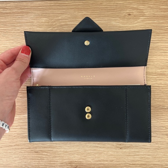 NWT Radley London Palace Street Large Flapover Wallet - Picture 3 of 7